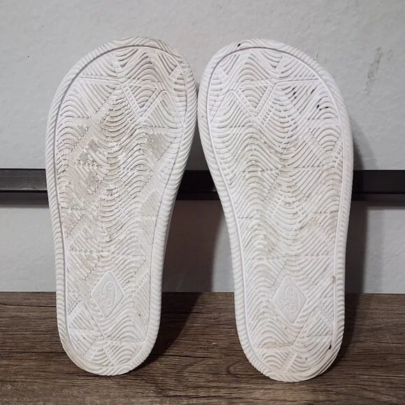 Chacos Chillos Slide Women's Sandals Shoes Size 6 White - Picture 6 of 9